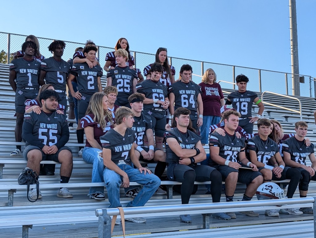 New Waverly Bulldogs football team
